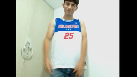 Snapshot of thiago_deseo69 chatting on 10-02-25, 10:28 thiago_deseo69 online show from 10-02-25, 10:28