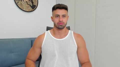 thiago_driussi online show from 12-13-24, 03:38