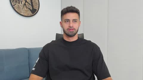 thiago_driussi online show from 12-22-24, 01:23