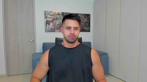 thiago_driussi online show from 01-17-25, 04:17