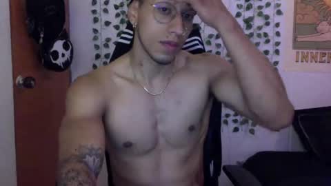 thiago_happy online show from 03-02-25, 04:07