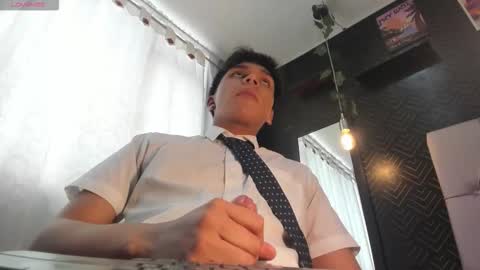 Snapshot of thiago_kozak chatting on 11-14-25, 01:54 thiago online show from 11-14-25, 01:54