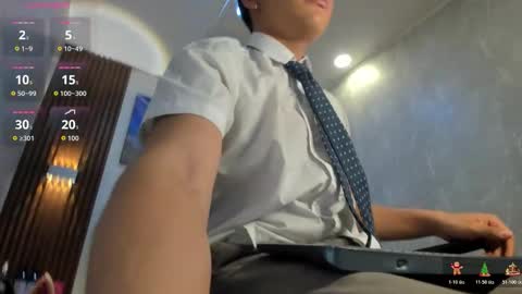 Snapshot of thiago_kozak chatting on 12-18-25, 08:59 thiago online show from 12-18-25, 08:59