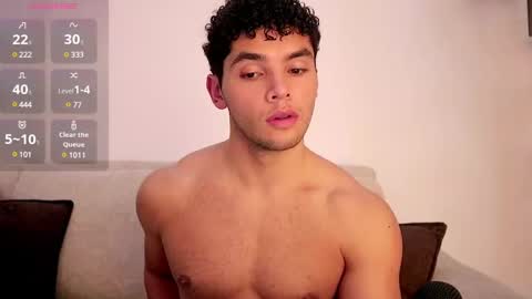 Snapshot of thiago_l chatting on 02-28-25, 12:54 Just Thiago online show from 02-28-25, 12:54