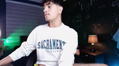 Snapshot of thiago_rockwell chatting on 11-28-25, 01:19 Thiago online show from 11-28-25, 01:19