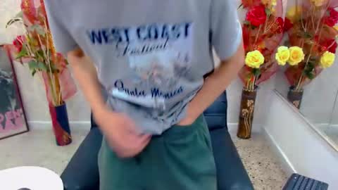 thiago_twink38 online show from 10-02-25, 04:08