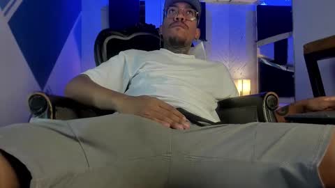 Snapshot of thiagoberry chatting on 03-12-26, 12:22 ThiagoBerry online show from 03-12-26, 12:22