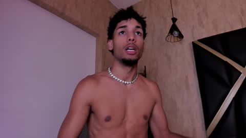 ThiagoFerreti online show from 10-18-25, 03:20