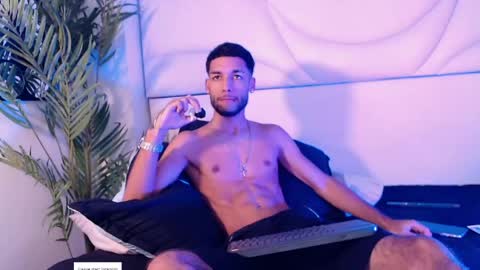 ThiagoFerreti online show from 04-14-26, 03:12