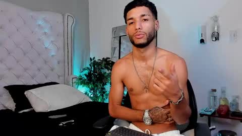 ThiagoFerreti online show from 04-23-26, 03:30