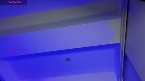 Snapshot of thiagomeneses0 chatting on 01-10-26, 02:57 THIAGO MENESES online show from 01-10-26, 02:57