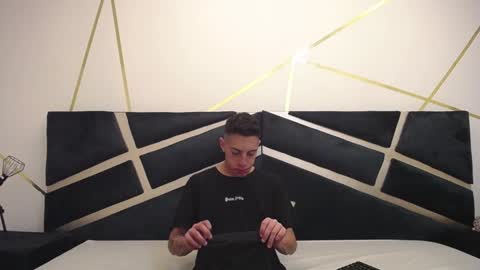 Thiago   online show from 02-08-25, 12:39