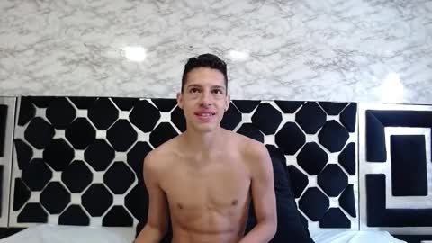 Thiago   online show from 03-16-26, 01:04