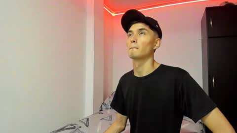 Snapshot of thiagowells_ chatting on 12-08-24, 03:56 Thiago Wells online show from 12-08-24, 03:56