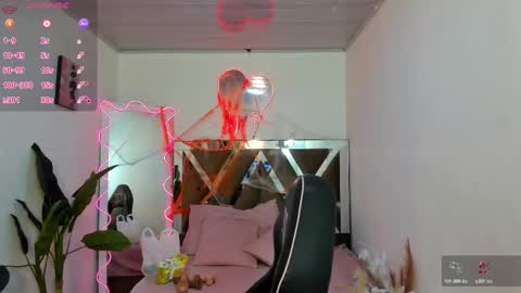  thiana  online show from 10-22-25, 02:45