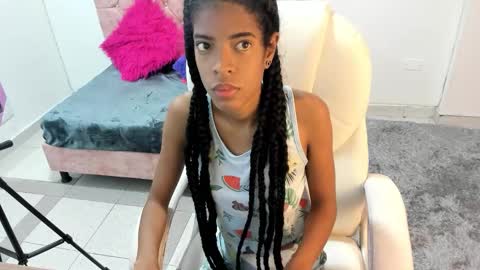 Snapshot of thianahorny chatting on 11-28-25, 11:57 thianahorny online show from 11-28-25, 11:57