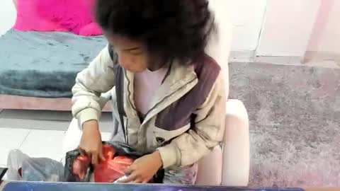 Snapshot of thianahorny chatting on 12-01-25, 11:59 thianahorny online show from 12-01-25, 11:59