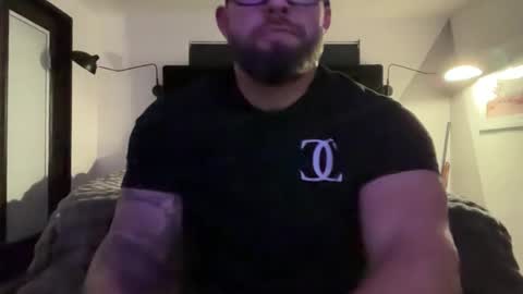 Snapshot of thiccbull12 chatting on 05-21-26, 10:44 thiccbull12 online show from 05-21-26, 10:44