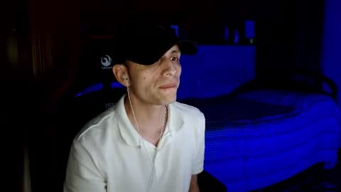 Latino 8.5 inches online show from 06-14-26, 12:19