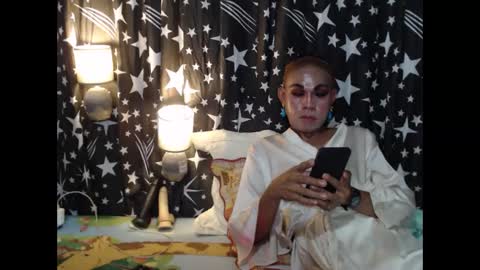 gil online show from 12-19-24, 12:34