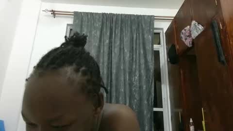 Snapshot of thick_jojo chatting on 12-02-24, 02:09 Call me Taliee online show from 12-02-24, 02:09