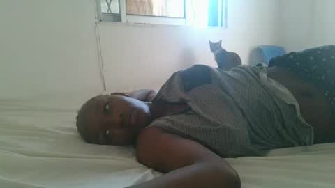 Snapshot of thick_jojo chatting on 12-16-24, 06:10 Call me Taliee online show from 12-16-24, 06:10