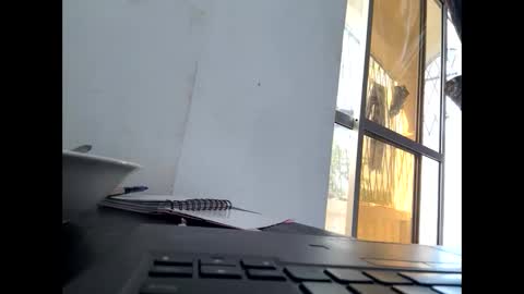 Snapshot of thick_jojo chatting on 09-27-25, 11:37 Call me Taliee online show from 09-27-25, 11:37