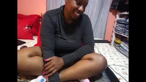 thick_sweet_ass online show from 02-18-25, 08:27