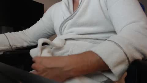 Snapshot of thickandready9090 chatting on 11-09-25, 03:16 thickandready9090 online show from 11-09-25, 03:16