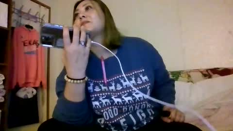 thickassazn93 online show from 12-15-25, 09:08