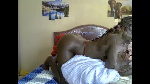 Snapshot of thickassvillageebony chatting on 10-07-25, 04:53 thickassvillageebony online show from 10-07-25, 04:53