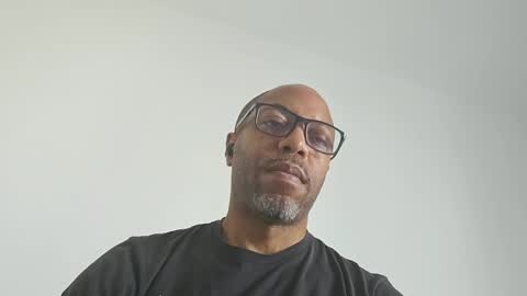 Snapshot of thickblackdick3 chatting on 04-06-26, 10:05 thickblackdick online show from 04-06-26, 10:05