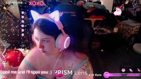 Snapshot of thickchan13 chatting on 10-13-25, 10:43 Thickchan online show from 10-13-25, 10:43