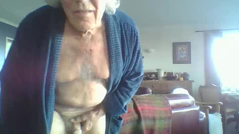 Snapshot of thickcockat71 chatting on 10-04-25, 07:34 Thickcockat71 online show from 10-04-25, 07:34