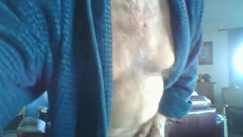 Snapshot of thickcockat71 chatting on 10-06-25, 06:49 Thickcockat71 online show from 10-06-25, 06:49