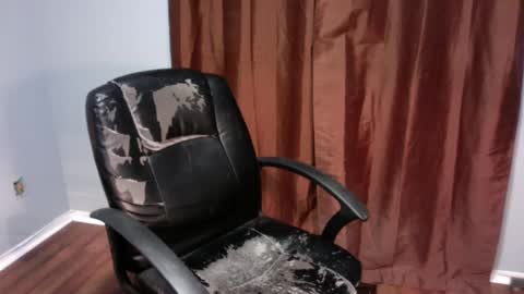 thickcutbacon09 online show from 02-09-25, 04:57