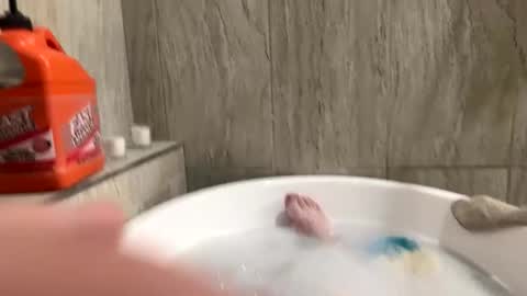 Snapshot of thickdic44 chatting on 12-02-25, 12:38 thickdic44 online show from 12-02-25, 12:38