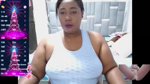 Snapshot of thickebonymilf chatting on 12-18-25, 04:07 XIOMARA online show from 12-18-25, 04:07