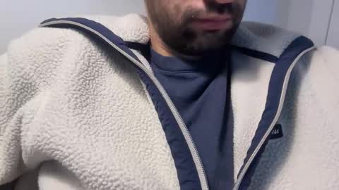 Snapshot of thickerbunny chatting on 11-16-25, 08:36 thickerbunny online show from 11-16-25, 08:36