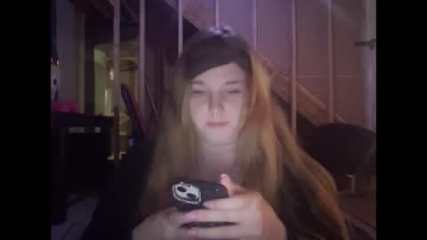 Ariel online show from 01-18-25, 02:12