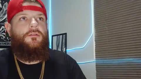 Snapshot of thickhandsomeman chatting on 12-13-24, 04:11 ThickHandsomeMan online show from 12-13-24, 04:11