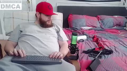 Snapshot of thickhandsomeman chatting on 01-09-25, 05:11 ThickHandsomeMan online show from 01-09-25, 05:11