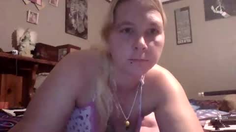 Thickthighs92 online show from 10-04-25, 11:58