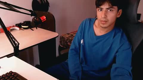 thieves_us online show from 12-26-24, 07:38