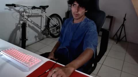 thieves_us online show from 09-24-25, 05:44