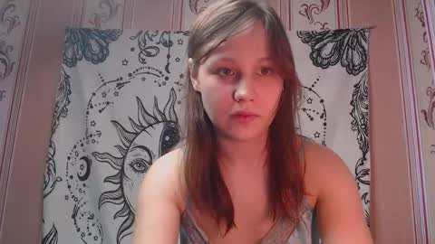 Snapshot of thighswithspikes chatting on 09-29-25, 09:03 thighswithspikes online show from 09-29-25, 09:03