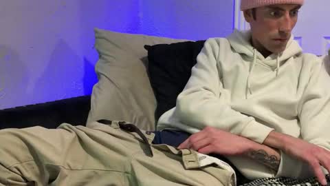 Snapshot of thinmint77 chatting on 11-02-25, 08:39 ThinMint77 online show from 11-02-25, 08:39