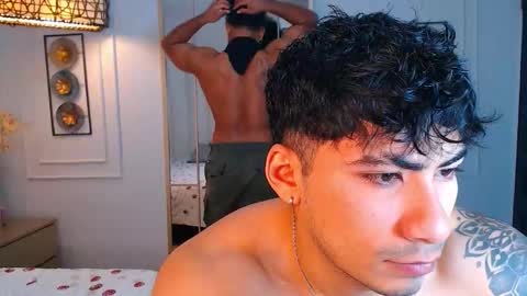 Snapshot of thirstmen_ chatting on 12-19-25, 01:29 MICHAEL AND CRISS online show from 12-19-25, 01:29