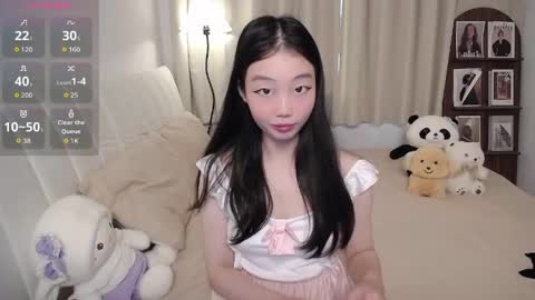 Snapshot of thisgirl__ chatting on 05-19-26, 01:56 kk online show from 05-19-26, 01:56