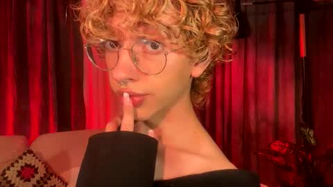 Damiano online show from 05-21-26, 10:17